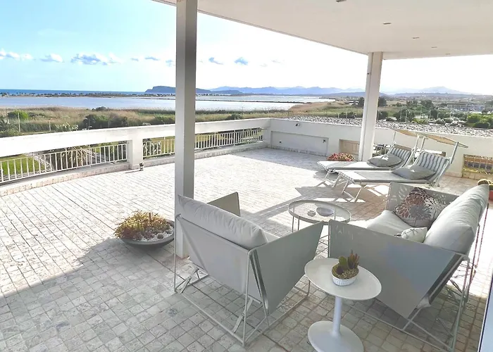 Attico Belvedere Sul Mare Apartamento